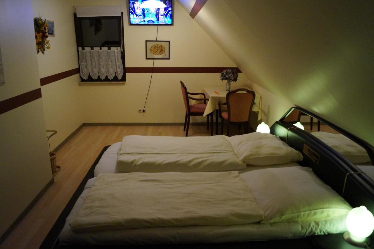 Hotel La Fontana à Langelsheim Extérieur photo